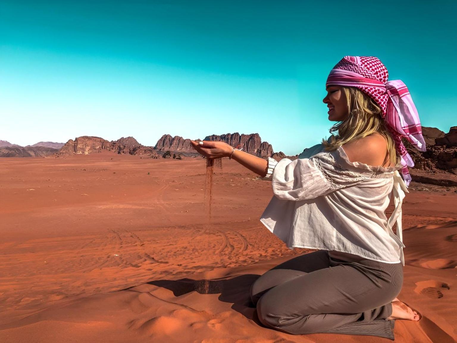 ホテル Wadi Rum Caeser Camp エクステリア 写真