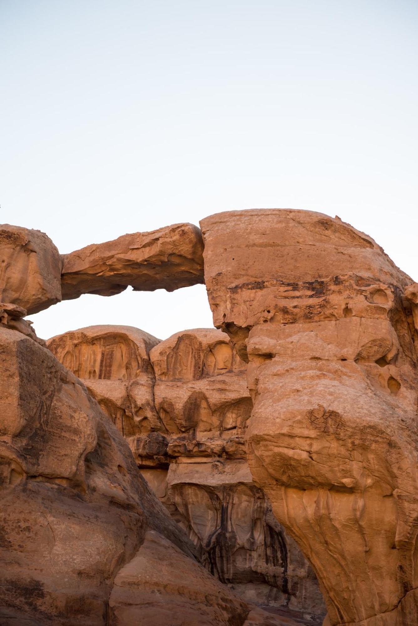 ホテル Wadi Rum Caeser Camp エクステリア 写真