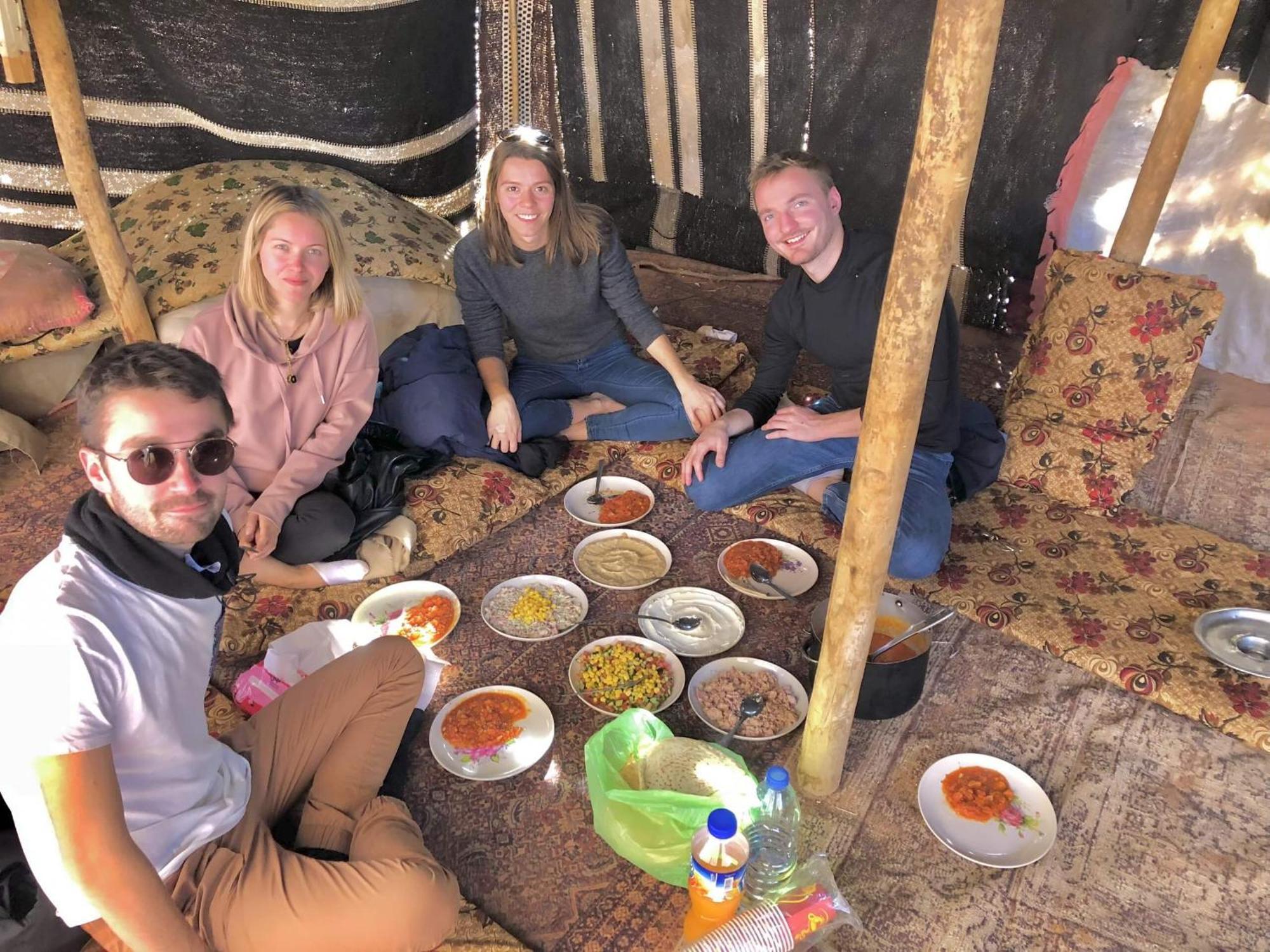 ホテル Wadi Rum Caeser Camp エクステリア 写真